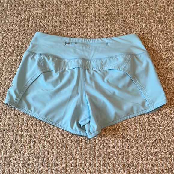 hydro blue lululemon run time shorts (size 4) - Picture 3 of 4